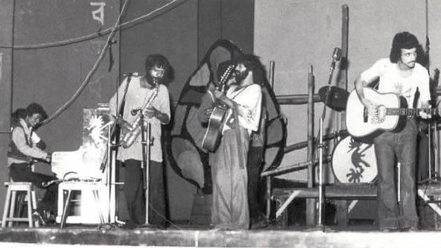 Bengali Song,Mohiner Ghoraguli,Bengali Band,Bengali Rock