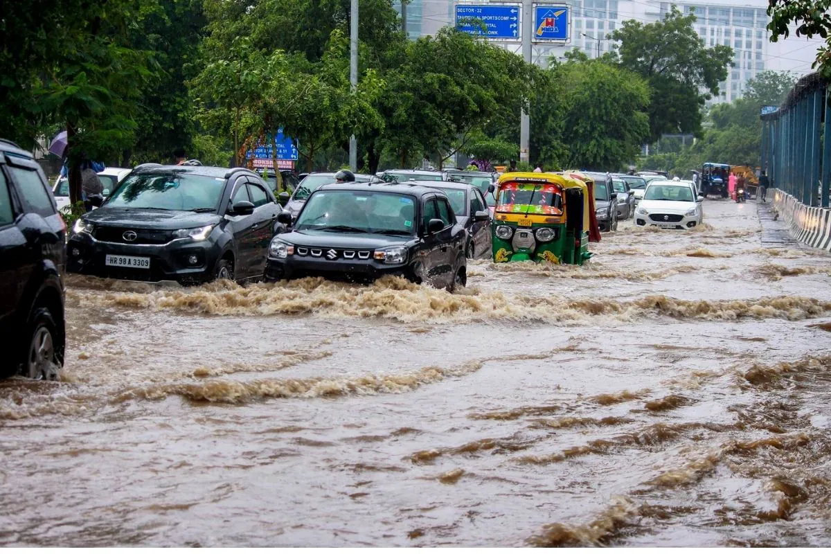 Flood,India,Mumbai,Himachal Pradesh,Gurugram