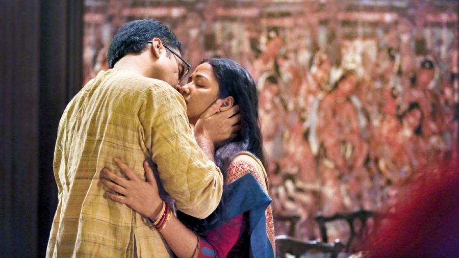 Sohini Sarkar,Abir Chatterjee,Scar,Byomkesh,Actor,Tollywood