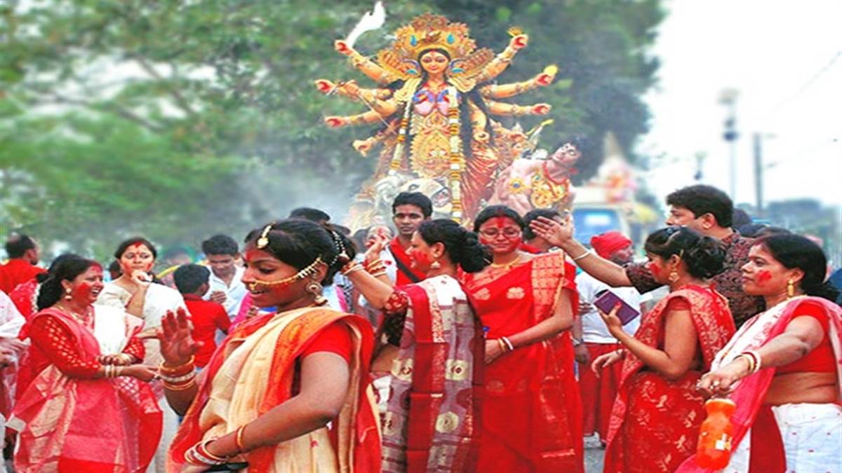 Durga Puja,Bus,WBTC