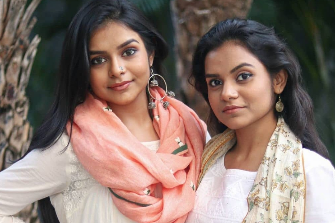 Tollywood,Entertainment,Raktabeej,Nandy Sisters