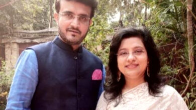 Sourav Ganguly,Dona Ganguly,Dadagiri Season 10,Zee Bangla