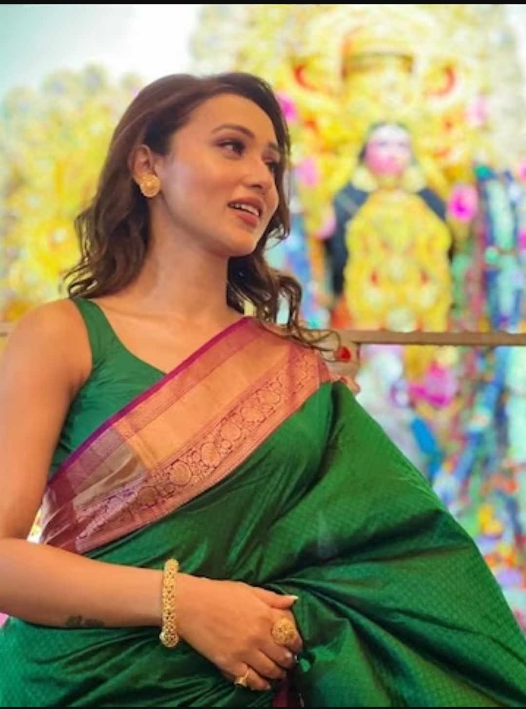মিমি চক্রবর্তী,স্পেশাল লুকস,সপ্তমী - দশমী,টলিউড,পুজোর সাজ