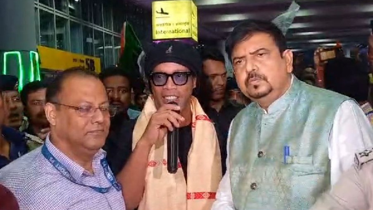 দুর্গা পুজো,রাজনীতি,উদ্বোধন পর্ব,দ্বিতীয়া,তৃতীয়া,কলকাতা