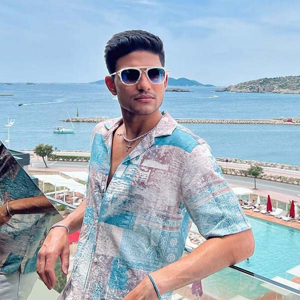 Sara Tendulkar,Shubman Gill,Sachin Tendulkar,Anant Ambani,Kartik Aaryan,Sara Ali Khan,Saif Ali Khan,CWC 2023,World Cup 2023,bollywood,hindi films,indian cricket,সচিন তেন্ডুলকর,শুভমন গিল,বলিউড,হিন্দি ছবি,ভারতীয় ক্রিকেট,Bangla News,Latest Bangla News,News in Bangla,Bengali News,Latest Bengali News,News in Bengali