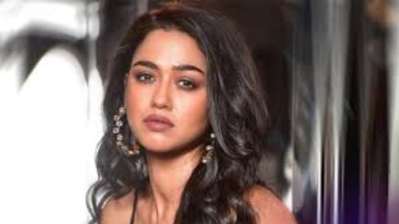 Bengali web series,India,Bangladesh,Entertainment,lahu,Arifin Shuvoo,Sohini Sarkar