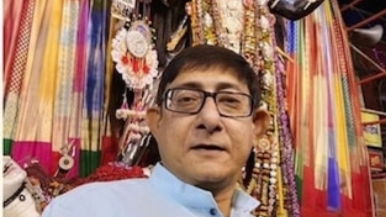 Kanchan Mullick,Srimoyee Chattaraj,Naihati Boro Maa Mandir,Family,Couple