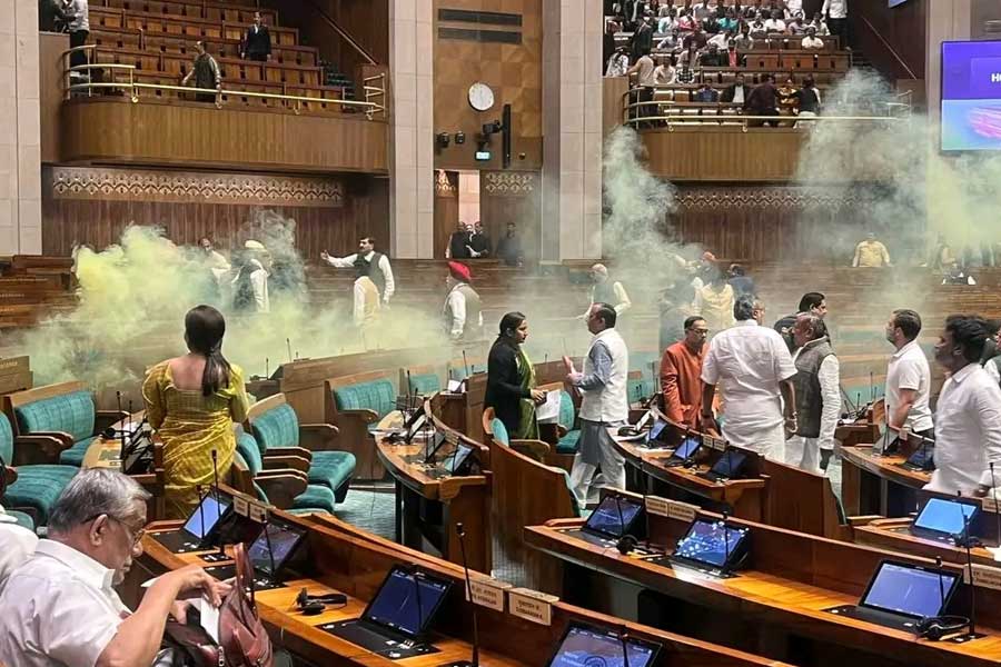 Uapa,attack,colour bomb attack,parliament security breach case,fifth accused arrested,police,security,parliament security,case lodged,complaint lodged