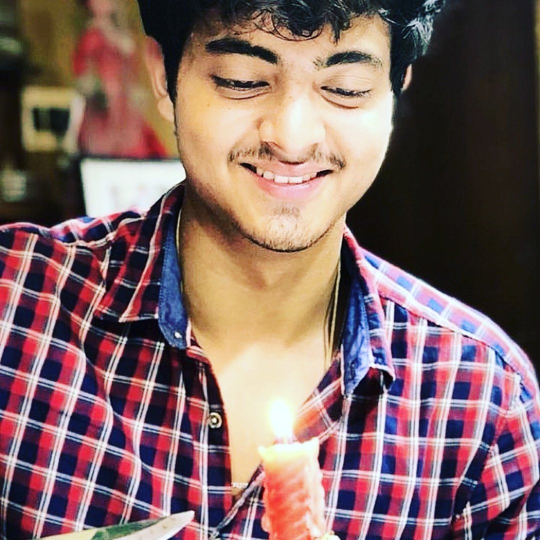 dibajyoti dutta,soumili chakraborty,anurager chowa,bengali serial,bengali soap opera,dibajyoti relationship rumours,relatioship rumours,dibajyoti girlfriend,dibajyoti dating,tollywood,kolkata